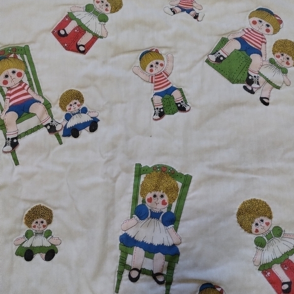 Vintage 70s Ragdoll Quilted Blanket Toddler Baby Crib Handmade 50"x44" White Mul - Picture 2 of 6